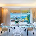 Apartment Somptuous 3 Bedroom With Sea-view On The Croisette Cannes