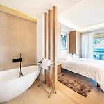 Somptuous 3 Bedroom With Sea-view On The Croisette Apartment Cannes