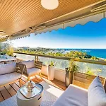 Apartment Somptuous 3 Bedroom With Sea-view On The Croisette
